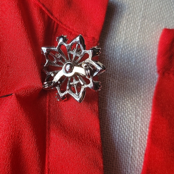 Vintage Rhinestone Brooch Pin - Picture 8 of 9